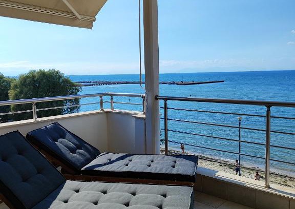 Neoi Epivates Apartamento | Vista mare by Oikies Rentals