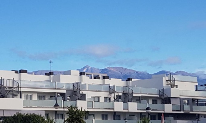Granadilla de Abona Apartamento | Vista Montaña Roja Medano