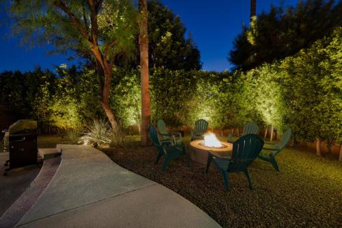 Vista Norte Casa | Vista Ranch Hideaway by Oranj Palm