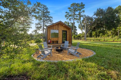 Lake City Casa | Vista Verde Farm Retreat - Stylish Cabins Nearby Springs