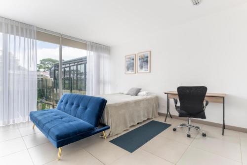 Curridabat Apartamento | Vista Verde iFreses, 2nd floor! AC, TV and Pool