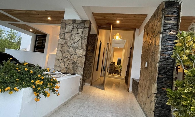Barahona Villa | Vistas de saladilla ( tan solo 2 minutos de la playa )
