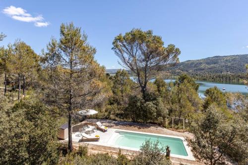 Pareja Chalet De Esquí | Vistas increíbles al pantano de Entrepeñas