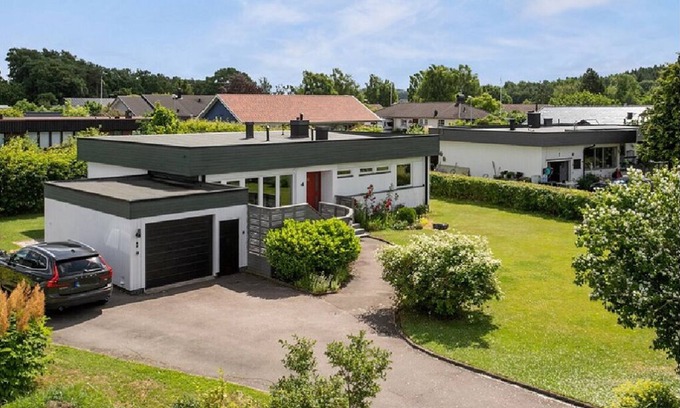 Skallinge Villa | Vistelse House