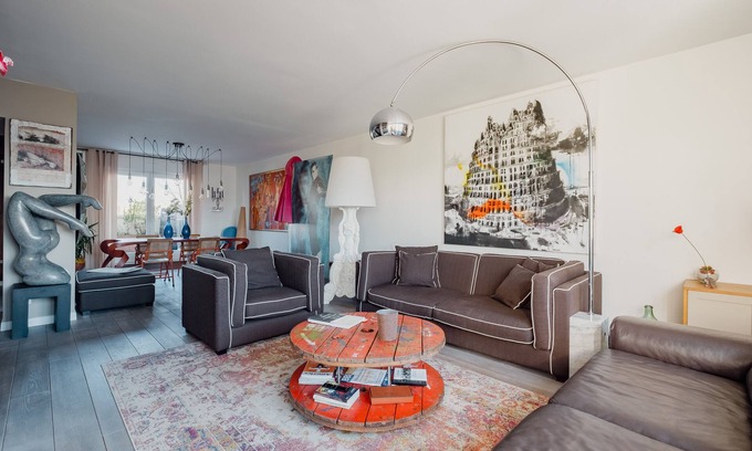 Silly-Gallieni Apartamento | Visual Exultation, by Veeve
