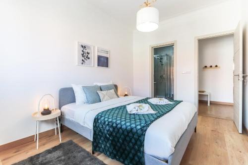 Cacilhas Apartamento | Vita Portucale ! Almada Balcony