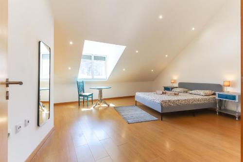 Santo Condestavel Apartamento | Vita Portucale ! Concept Apartment Campo Ourique