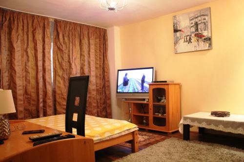 Sector 4 Apartamento | Vitan modern apartment, sleeps 4