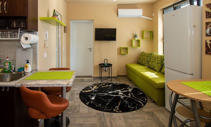 Studentski Grad Apartamento | Vitosha View Apartment + Parking