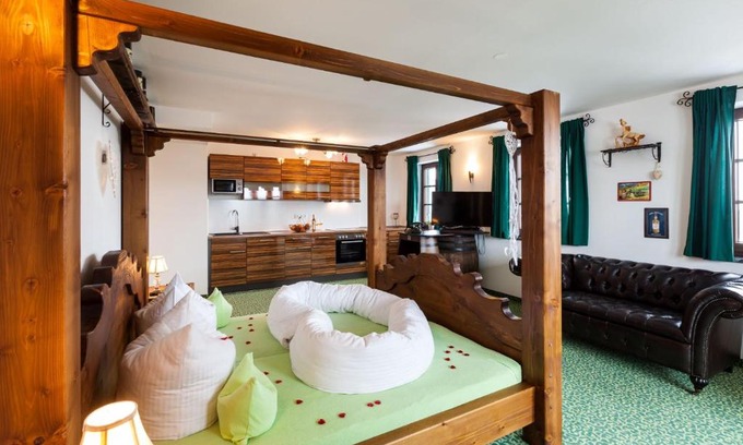 Hopfen am See Apartamento | Vitusfort Appartement "Irish Whisky Suite"