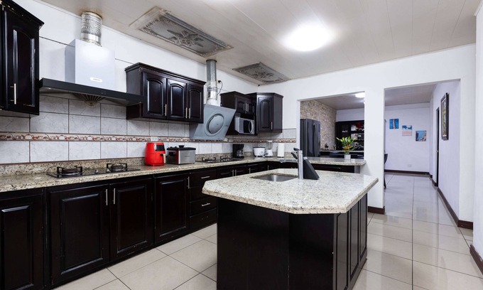 Pavas Casa | Viva Guest House