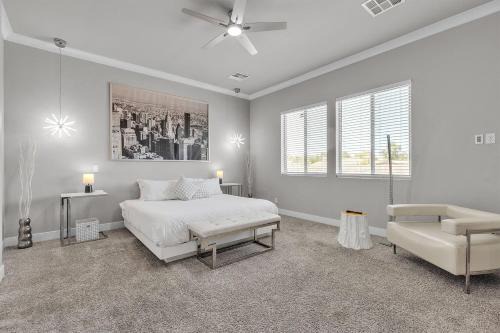 Las Vegas Casa | Viva Oasis - A Modern Sanctuary