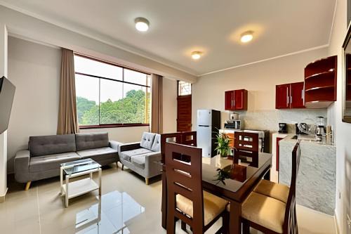 La Banda de Shilcayo Apartamento | Vive a 5min centro 2HAB con A/C Terraza y Parrilla