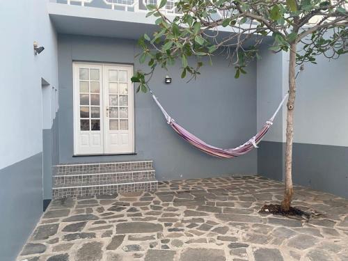 Mindelo Casa | Vivenda com pátio, no coração do Mindelo