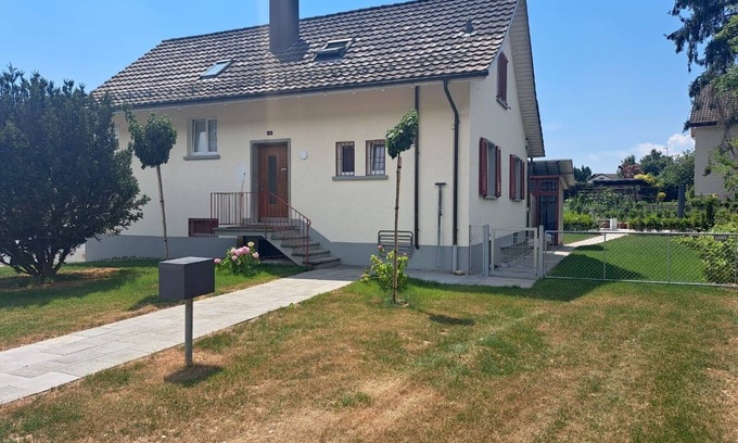 Bassersdorf Villa | VK Zürich Airport Homestay Villa Bänikon