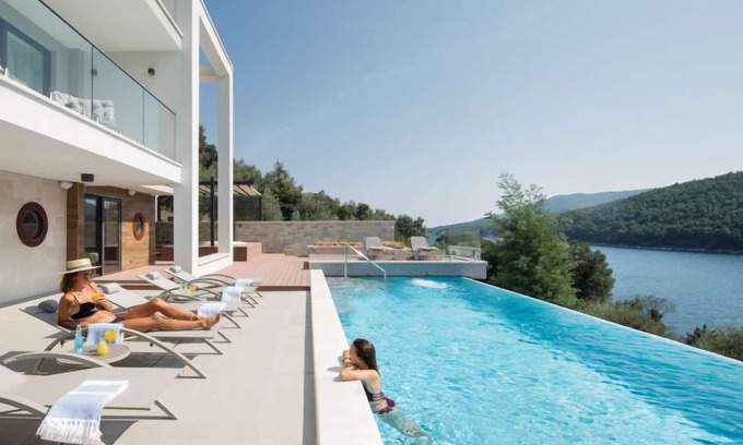 Duga Luka Casa | Vlastelini II by Interhome