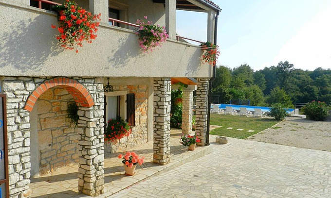 Kringa Villa | Vocación Inicio Ana En Kringa Istra, 8 Personas, 3bedrooms, 2 baños, con piscina