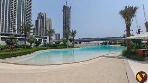 Madinat Zayed Apartamento | Vogue Rosewater Two Bedroom Apartment with balcony at Dubai Creek Harbour and access to man made beach, Pool, Gym, Kids Area and Near Shopping