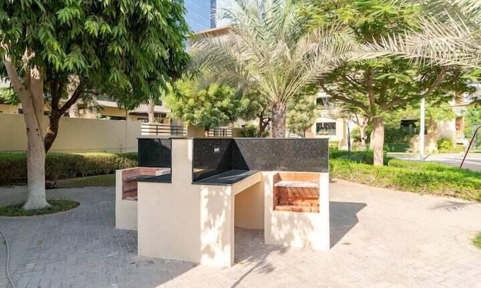 Sheikh Zayed Road Apartamento | Vogue - Spacious 3BHK Greens & Views