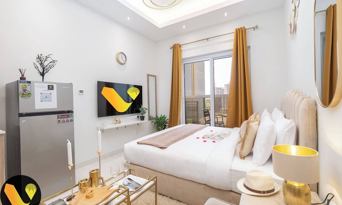 Dubai Sports City Apartamento | Vogue Studio at Hera Tower Sports City