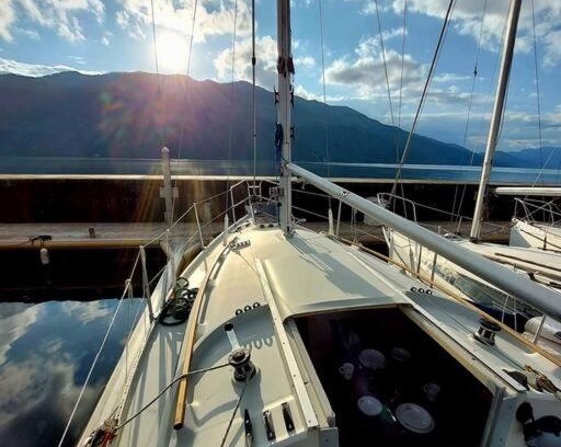 Aix-les-Bains Alquiler De Eote | Voilier Sunbeam Yachts 27,5 à quai au Grand Port Aix les Bains
