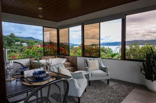 El Fósforo Apartamento | Volcano & Lake View Oasis with Scenic Tub