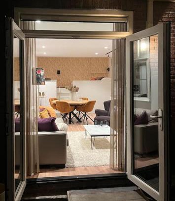 Volendam Apartamento | Volendam Lakeside Retreat - 20 min from Amsterdam