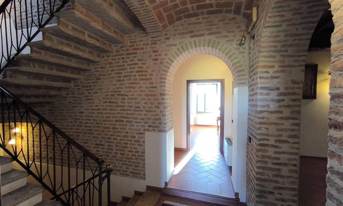 Pegognaga Cama Y Desayuno | Volivia Relais Exclusive