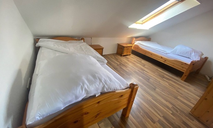 Petkum Casa | Voll Ausgestattetes Monteurhaus & Monteurzimmer in Emden/leer