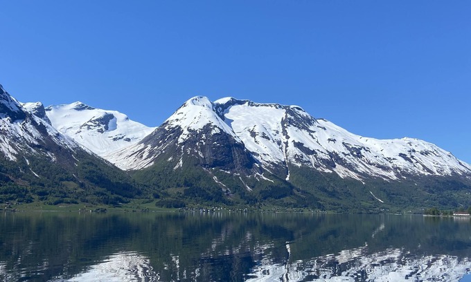 Hjelle Cabina | Vollsnes Feriehus Stryn