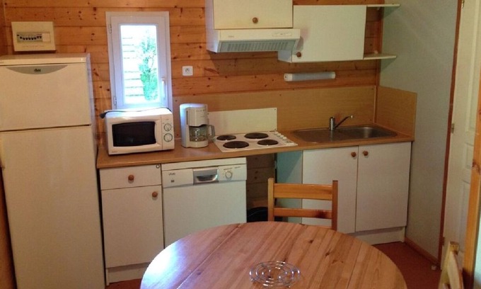 Lissac-sur-Couze Chalet De Esquí | Votre Chalet AU Pays Vert - 2