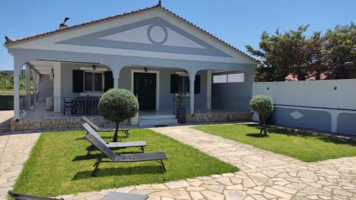 Alonia Villa | Vozaitis Family Villa