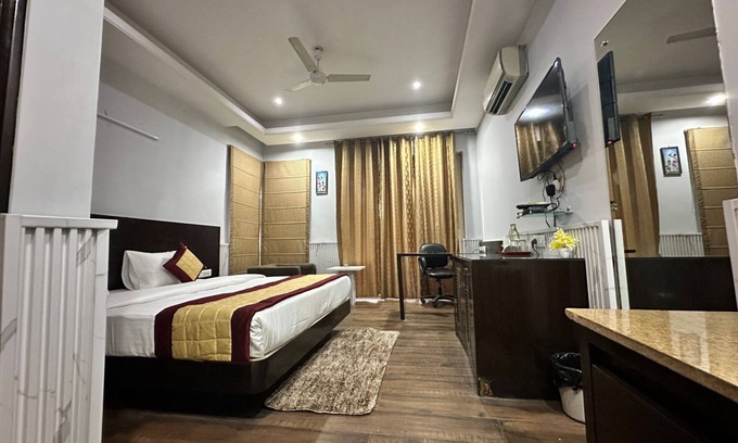 DLF City Casa | VR RESIDENCY