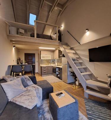 Aigio Apartamento | Vrachos Suites