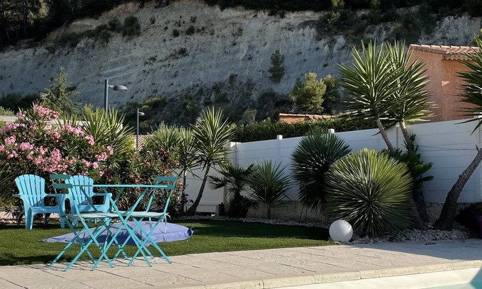 Roquefort-la-Bedoule Casa | Vrbo Property