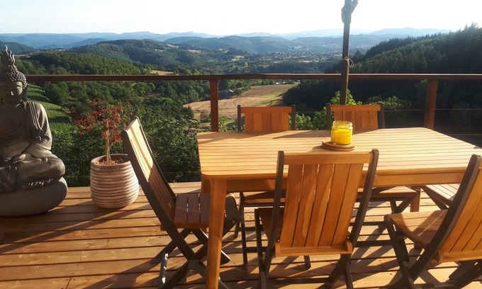 Vernoux-en-Vivarais Casa | Vrbo Property