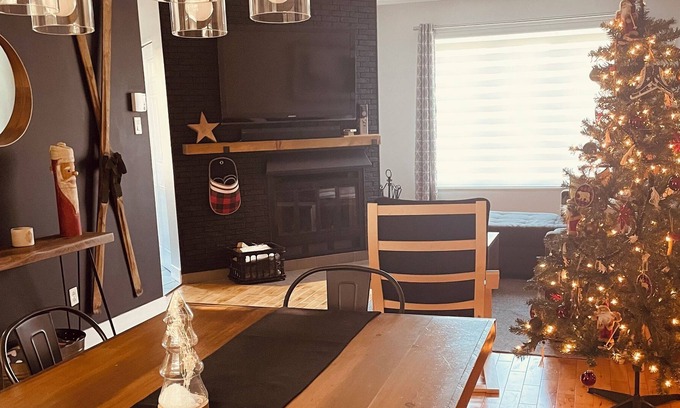 Sainte-Adele Casa | Vrbo Property