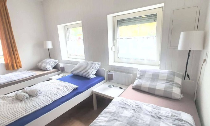 Burscheid Apartamento | Vrbo Property