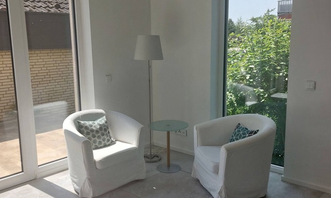 Dormagen Apartamento | Vrbo Property