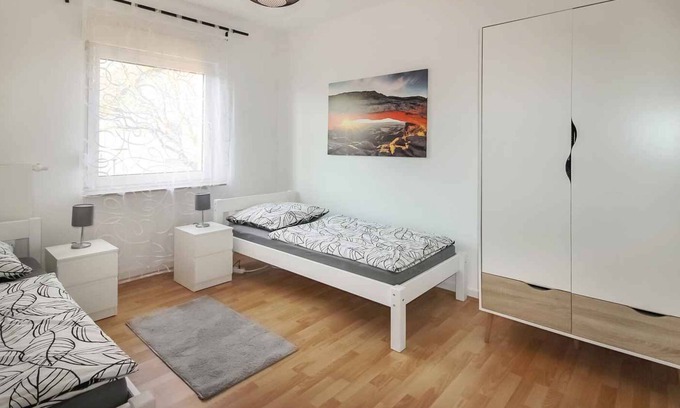 Kleve Apartamento | Vrbo Property