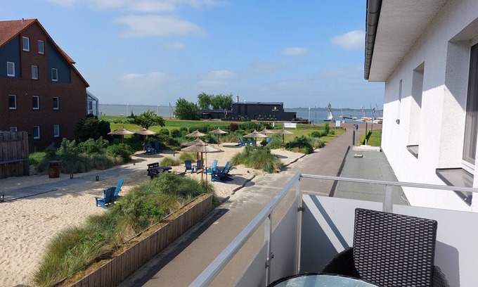 Lembruch Apartamento | Vrbo Property