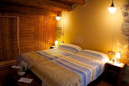 Lladurs Casa | Vrbo Property