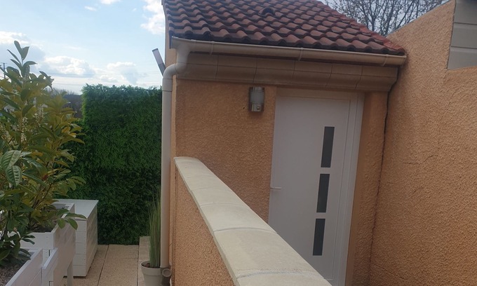 Bretigny-sur-Orge Casa | Vrbo Property