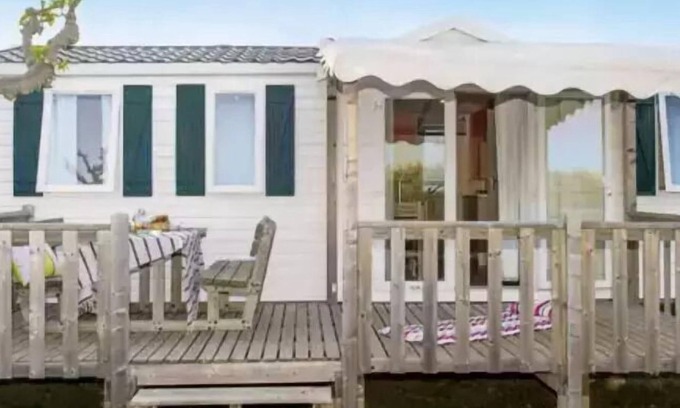 Ivry-la-Bataille Casa | Vrbo Property