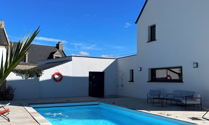 Locmariaquer Casa | Vrbo Property