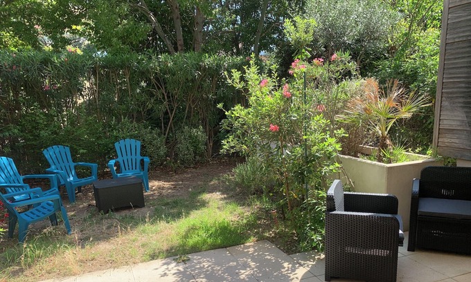 Vielle-Chapelle Apartamento | Vrbo Property