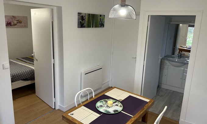 Saint-Ambreuil Apartamento | Vrbo Property