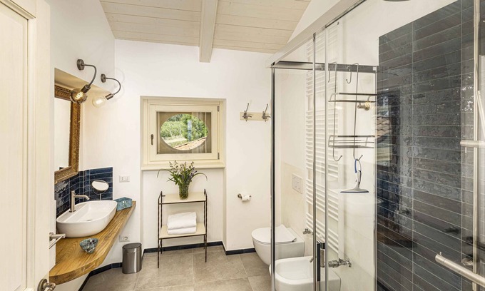 Cherasco Apartamento | Vrbo Property