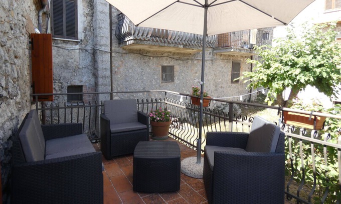 Amelia Apartamento | Vrbo Property