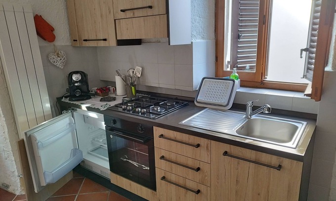 Vezzano Ligure Apartamento | Vrbo Property